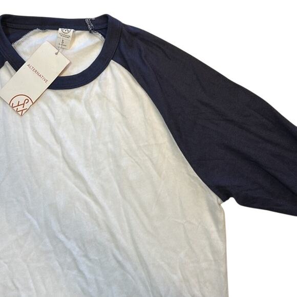 Alternative Men's White & Navy Blue Keeper Baseball Tee Shirt, Size Small - Picture 3 of 6